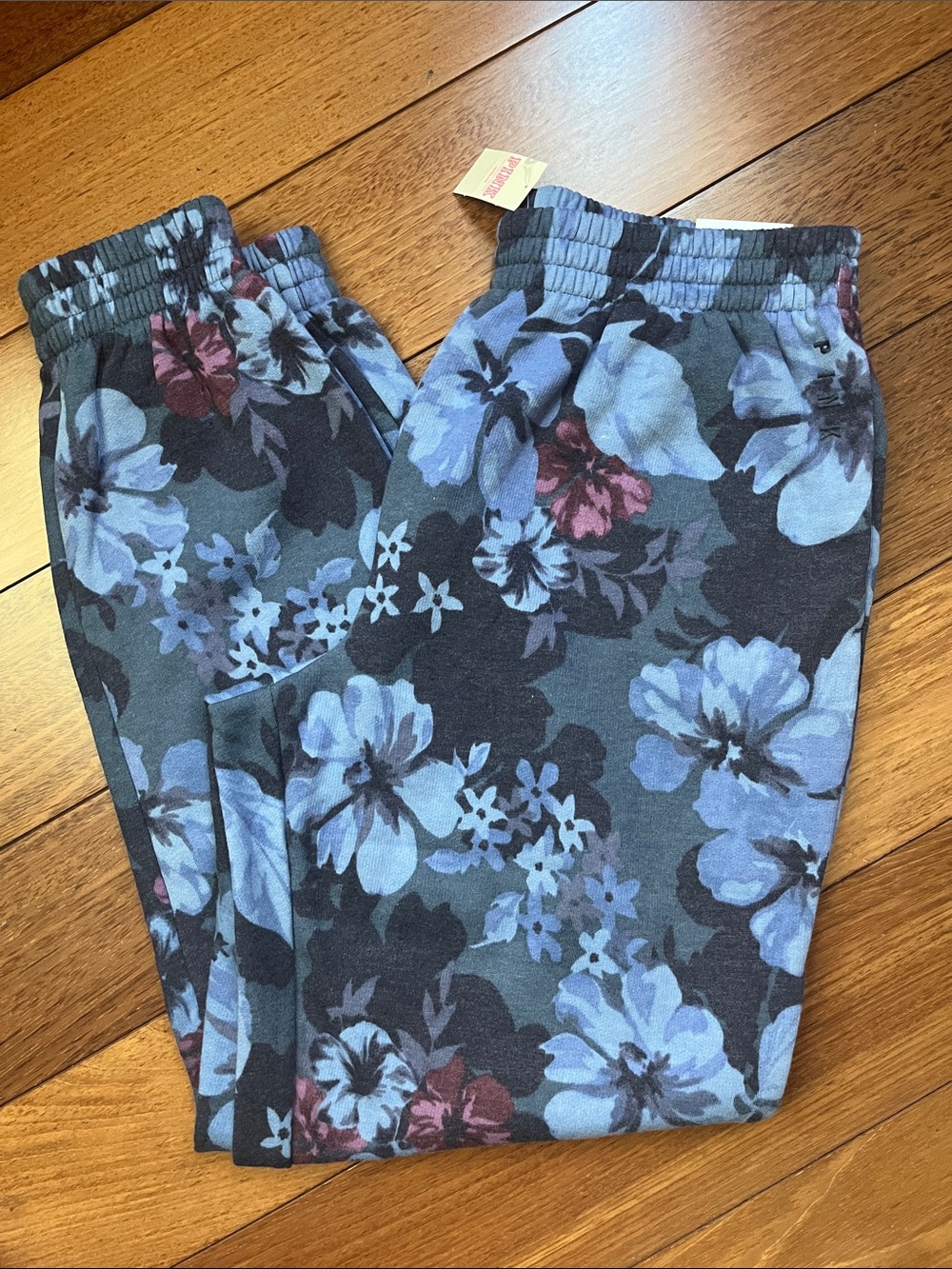NWT PINK Victoria’s Secret Floral Campus Jogger